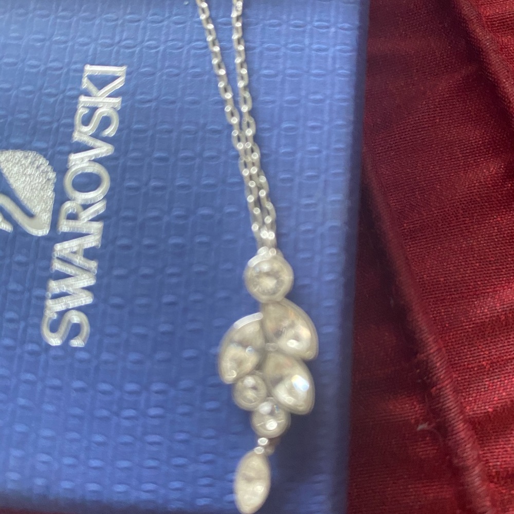 SWAROVSKI NECKLACE